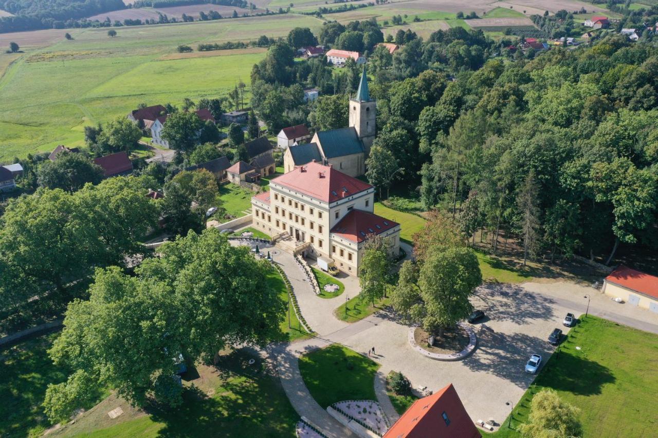 Pałac Lubiechowa-Jelenia Góra- Riesengebirge Zewnętrze zdjęcie